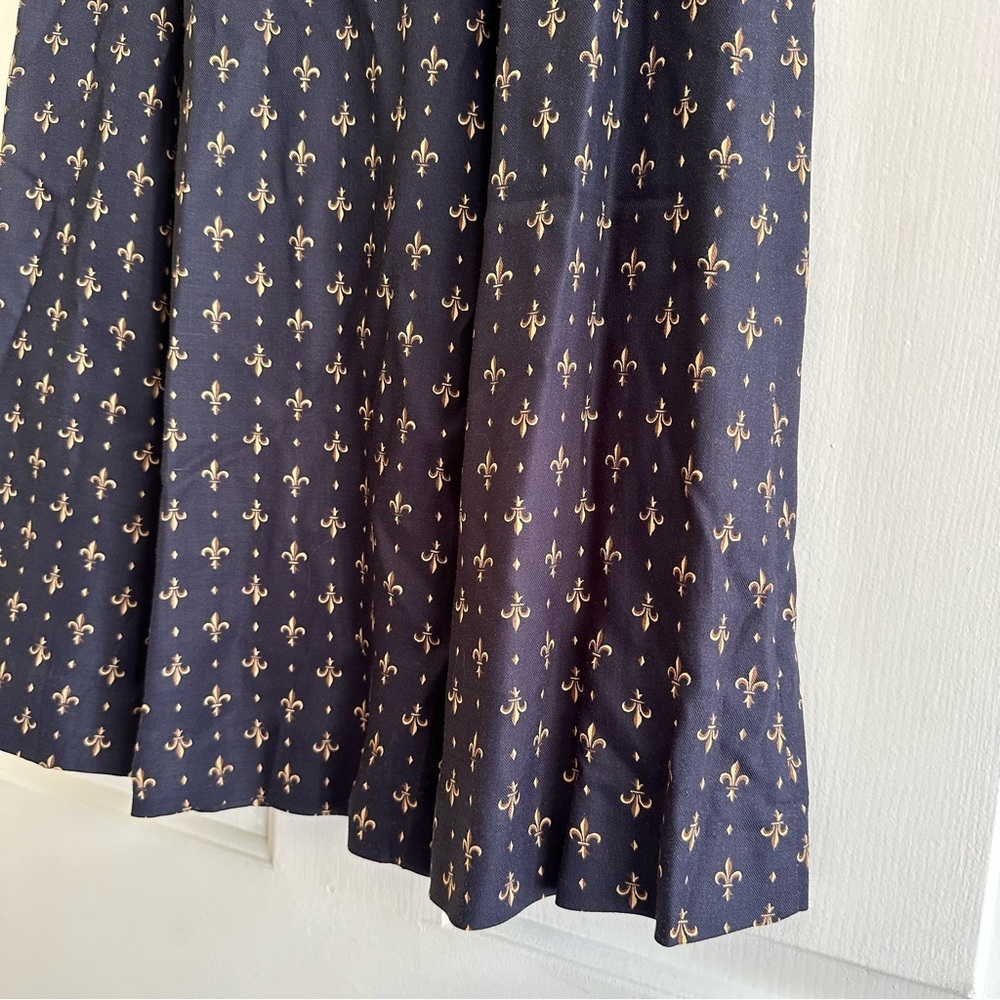 Alain Gerard Vintage 80s Navy Midi Skirt fleur-de-lis print Equestrian Size 6 - Picture 2 of 10